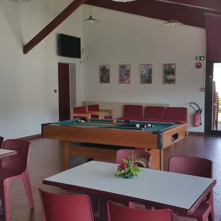 Kompleks wypoczynkowy Vvf Pays Basque 3*