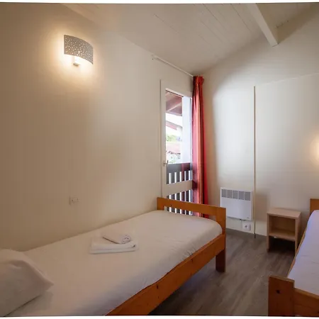 ホリデーパーク Vvf Pays Basque 3*