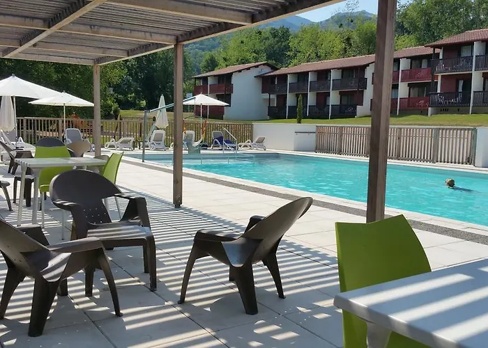 ホリデーパーク Vvf Pays Basque 3*