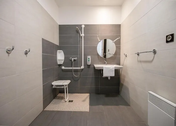 ホリデーパーク Vvf Pays Basque 3*