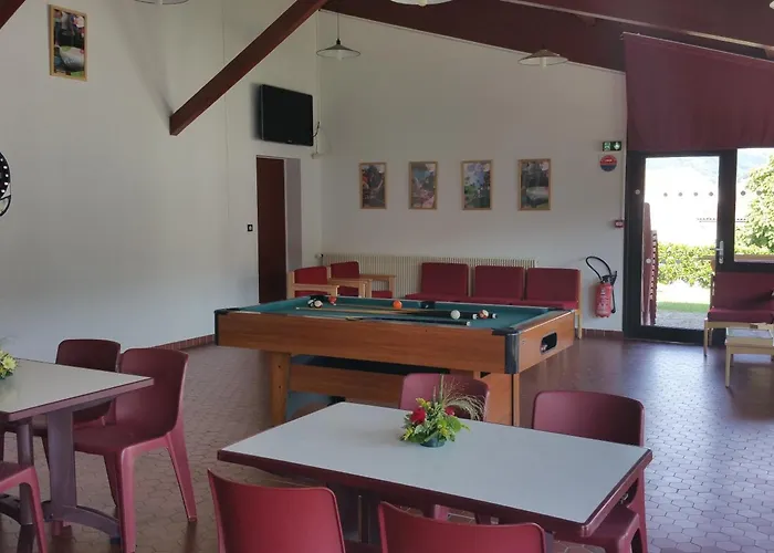 ホリデーパーク Vvf Pays Basque 3*